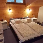Relaxspace Vendeghaz Semesterbostad *